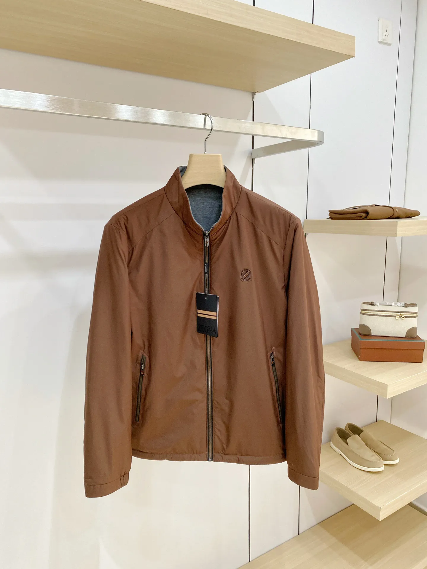 Zegna ：Classic ， ， H ， ， 。 ， ， 。 ： ， ， ， ； ， ， 。 ： ， ， ； ， 。 ， ， Premium ， 。 ： /Black/ /Cream White ， ， ， 。 Sizes：M-4XL